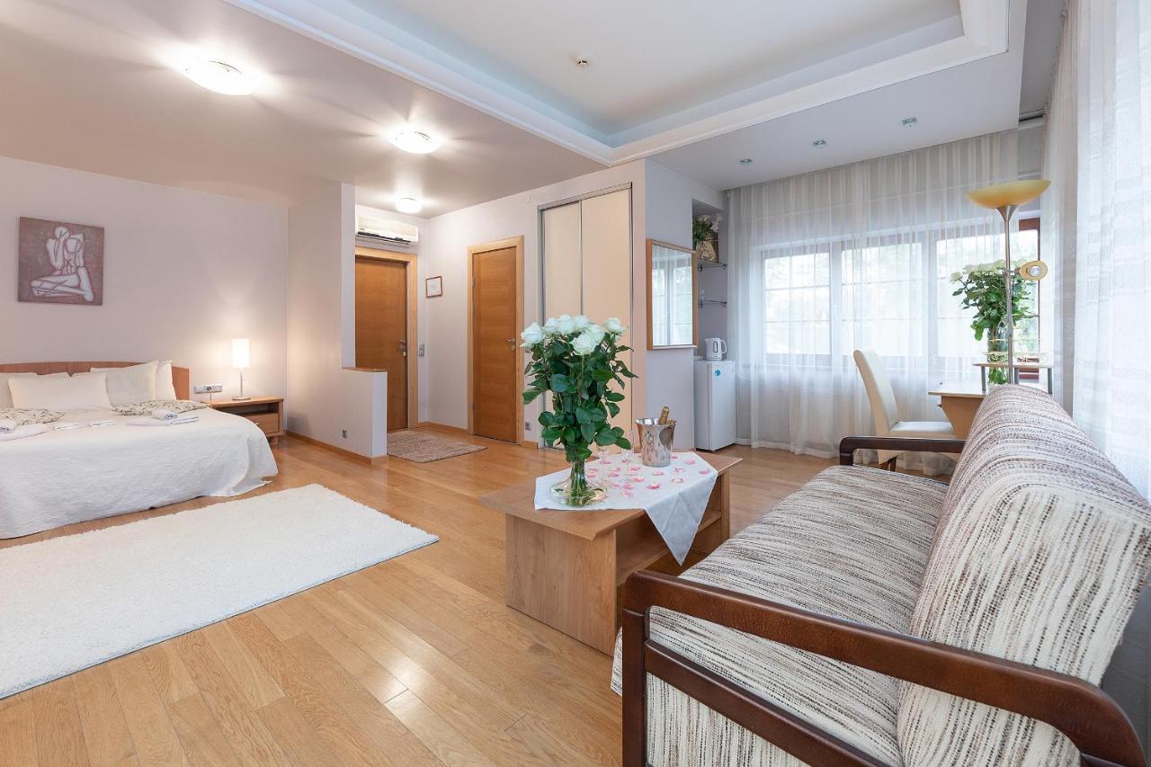 Room In Guest Room - Valensija - Large Suite Jurmala Exterior photo
